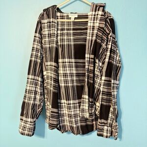 Arizona Jean Company Black and White Plaid Casual Button Down Shirt